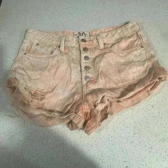 Free People We the Free Bright Orange Romeo Rolled Cutoff Shorts Size 30 EUC - Picture 2 of 4